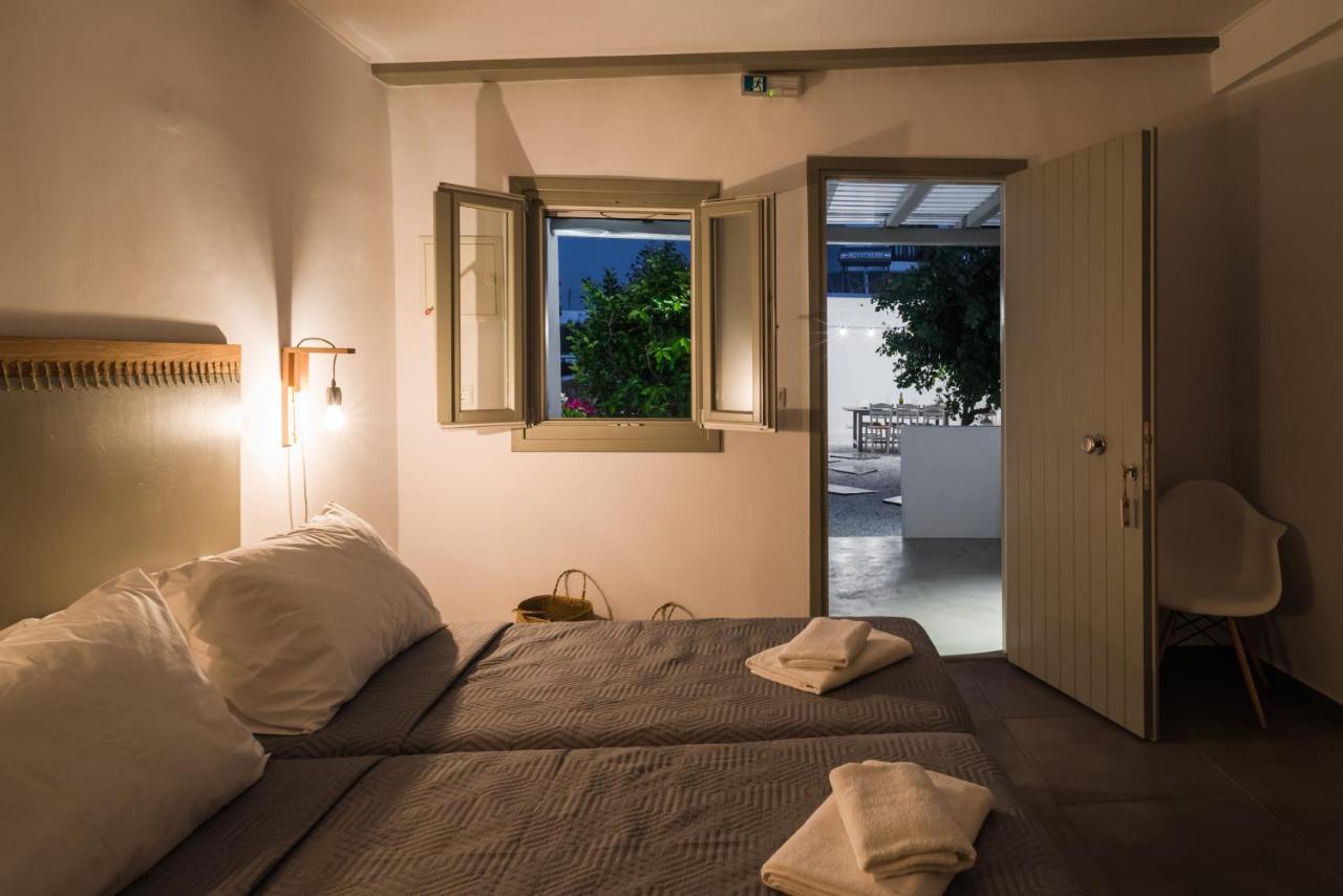 White And Grey Apartment Mykonos Town Bagian luar foto
