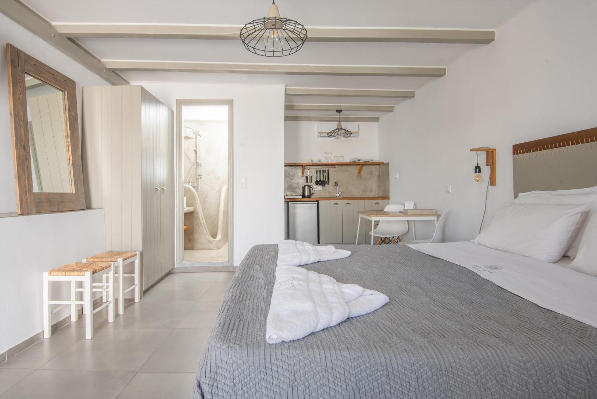 White And Grey Apartment Mykonos Town Bagian luar foto