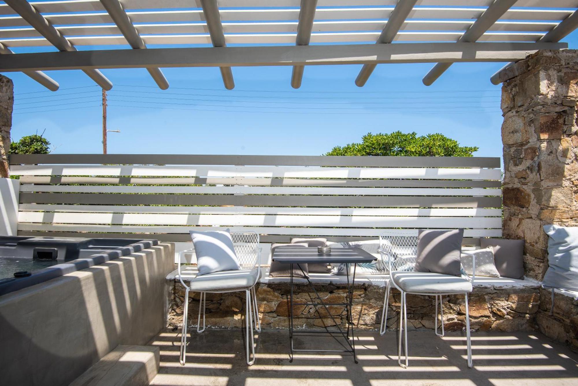 White And Grey Apartment Mykonos Town Bagian luar foto