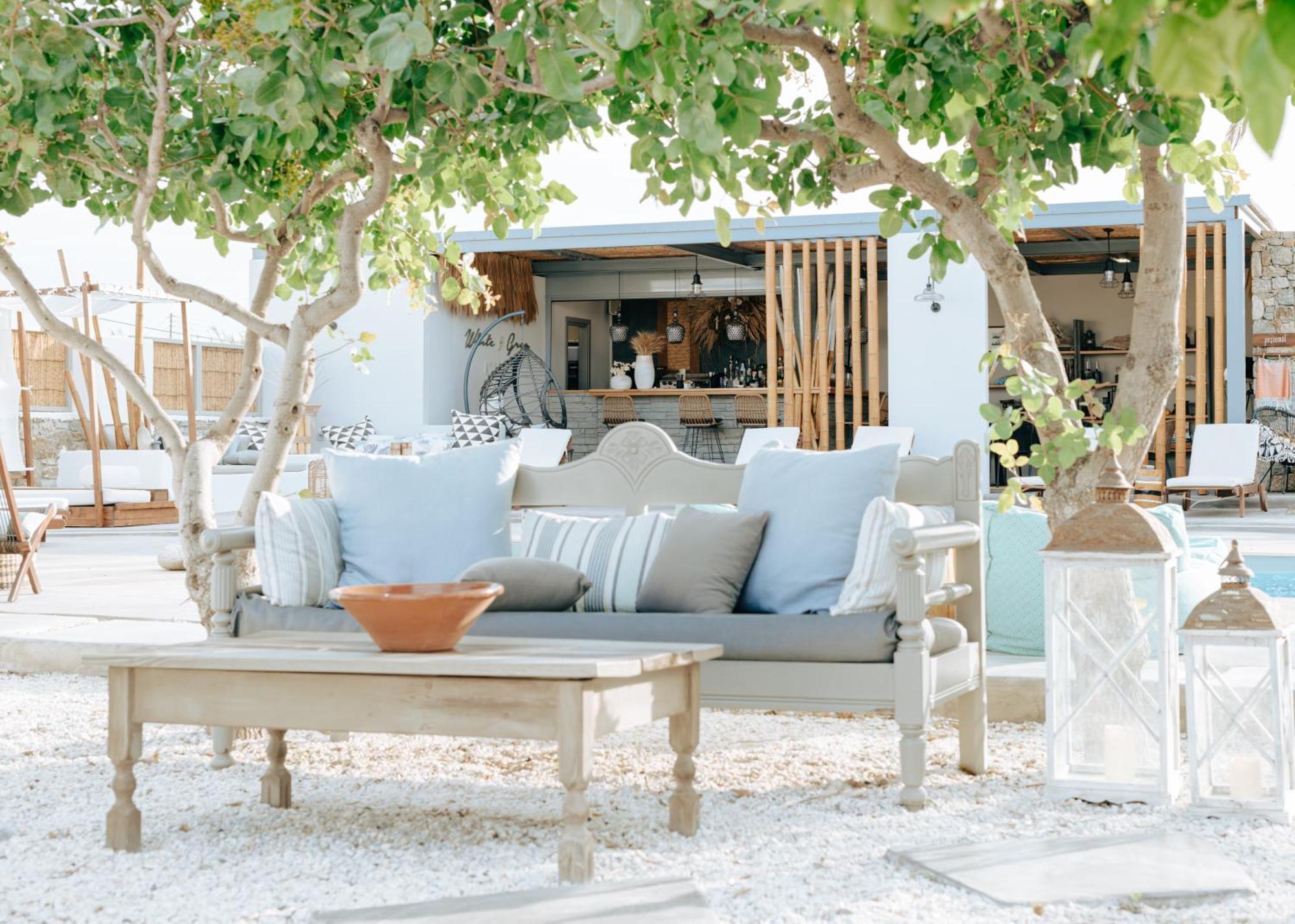 White And Grey Apartment Mykonos Town Bagian luar foto