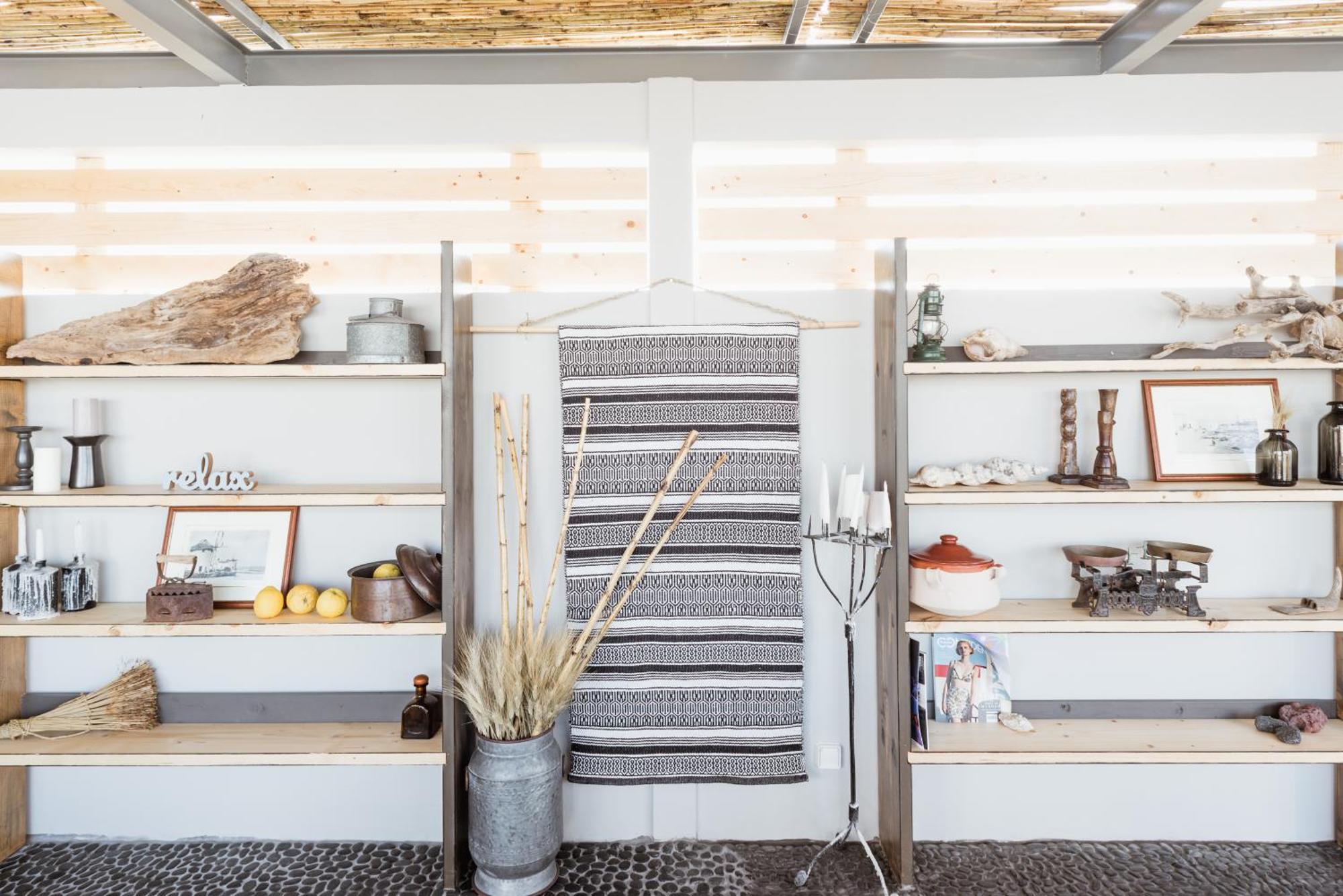 White And Grey Apartment Mykonos Town Bagian luar foto